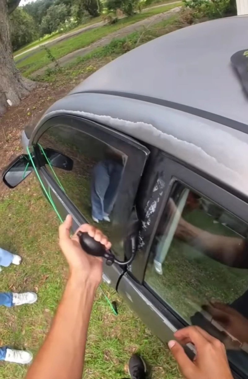Emergency Car Lockout Service: Fast, Damage Free, 24/7